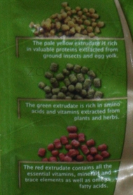 Extruderad pellets i fröblandning till afrikanska papegojor som tex. Amazon